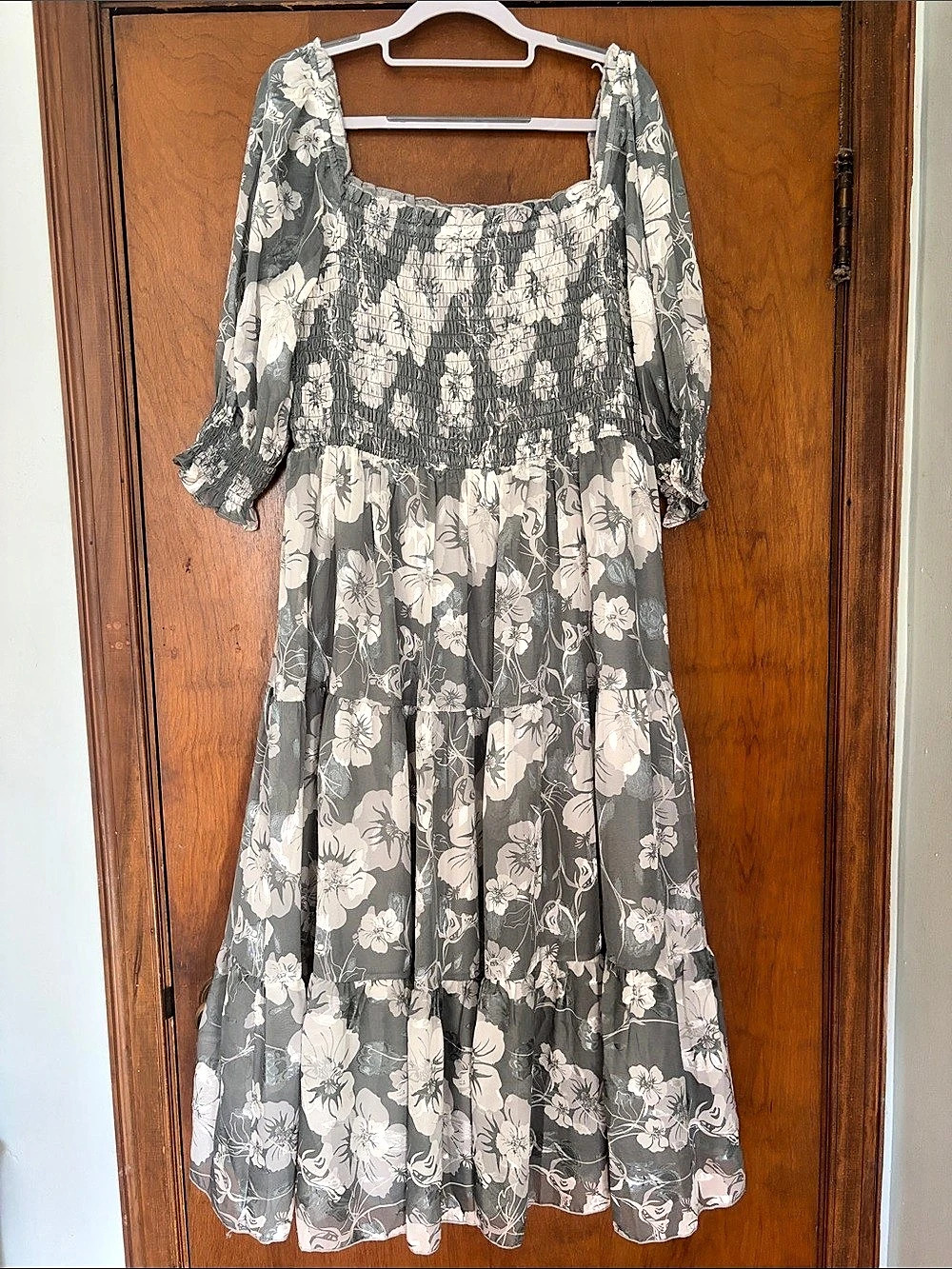 Baltic Born Floral Midi Dress in Gray & White XL NWT